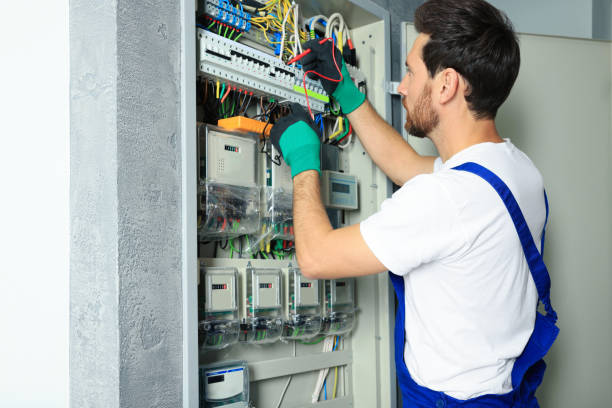 Best Electrician for Home Renovation  in Ladue, MO